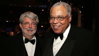 『スター・ウォーズ』ルーカス監督&マーク・ハミルら、ジェームズ・アール・ジョーンズさん追悼「父よ、安らかに」
