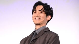 松坂桃李、芳根京子と“結婚”叶い笑顔　2度目の時代劇共演で夫婦役