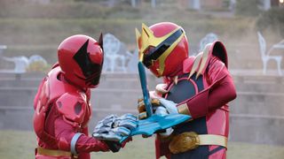 「ゴジュウジャー」ユニバース戦士は「百癖くらいある」松浦＆芝高プロデューサーが明かす歴代レッドの扱い