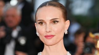 人魚みたい…美しすぎるナタリー・ポートマンがカンヌで話題