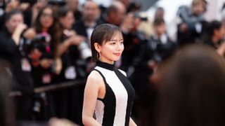 齊藤京子、初カンヌでレッドカーペット&スタンディングオベーションを体験!「人生で一番幸せです」