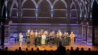 大盛況の「ハリー・ポッター」舞台手話通訳付き公演はこうして行われた!