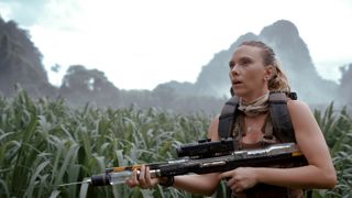 『ジュラシック・ワールド』新主人公は元工作員！スカーレット・ヨハンソン、役づくりで帰還兵を研究