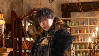 映画『仮面ライダーガヴ』世界、カリエス変身ポーズを自ら提案！杉原監督が絶賛する仮面ライダー愛