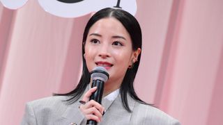 広瀬すず「ネクタイ結んだことがなくて」　松下洸平と共演でハプニング