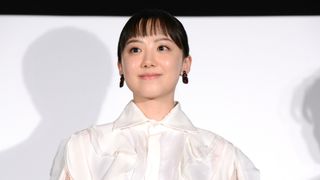 芦田愛菜「ネタバレになってしまうのでもどかしい」　謎の大学生役で阿部寛と初共演