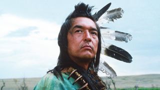 『ダンス・ウィズ・ウルブズ』『ダイ・ハード3』出演グレアム・グリーンさん死去