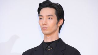 俳優・清水尋也の逮捕報道に事務所がコメント「大変困惑しております」