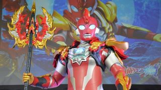ウルトラマンオメガ新アーマー「ヴァルジェネスアーマー」初公開！武器は槍状のヴァルジェネスハルバード