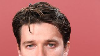 シュワちゃんのイケメン息子、モデルと結婚!