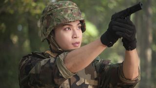 JO1與那城奨が『ロマンティック・キラー』に参戦！謎の兵士役で“恋愛トラップ”仕掛ける