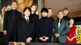 坂口健太郎、渡辺謙からの「割と似ている」に照れ顔『盤上の向日葵』で初共演