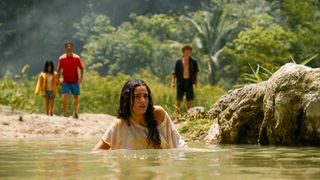 電話の相手がスピルバーグだった…『ジュラシック・ワールド』キャスト、タイでのサプライズを回顧