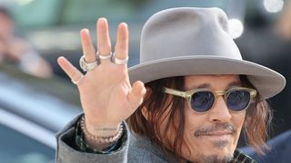 ジョニー・デップが大作復帰へ！『クリスマス・キャロル』新映画でスクルージ役、『X エックス』監督とタッグ