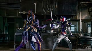 仮面ライダーキバーラ復活!「キバ」小池里奈、17年越しの初変身