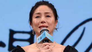 井川遥、舞台挨拶で感極まり涙…映画で難役「思い出が本当にありまして…」