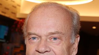 70歳の『X-MEN』俳優に第8子誕生