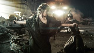 ミラ・ジョヴォヴィッチのアクション炸裂!『バイオハザード』タッグ最新作『ロストランズ』予告編が公開