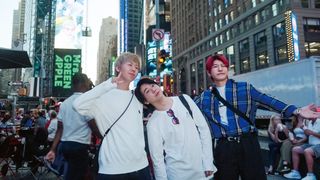 Mrs. GREEN APPLEドキュメンタリー映画『THE ORIGIN』“剥き出しのミセス”を捉えた場面写真が公開