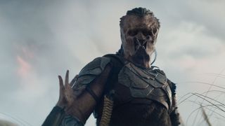 『プレデター：バッドランド』主人公プレデター・デクを演じているのは？