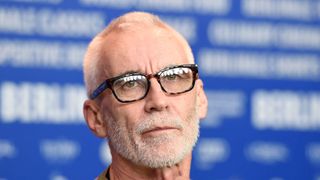 『007／ダイ・アナザー・デイ』リー・タマホリ監督が死去　75歳
