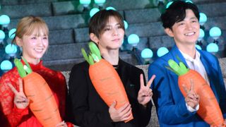 山田涼介、自ら“イケメン”と役紹介　上戸彩がツッコミ