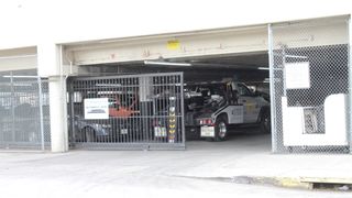 米歌手の車のトランクからバラバラ遺体となって発見された14歳少女の事件、死因の一般公開が禁じられる