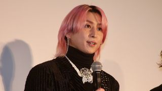 佐久間大介、Snow Manのトレーナーを森田望智に“差し入れ”