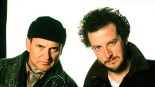 『ホーム・アローン』泥棒役俳優、35周年イベントは出席せず「家にいるのが好き」