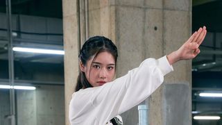 藤岡弘、の次女・天翔天音、“女性版”仮面ライダー1号に変身！長男・真威人に続く快挙