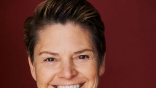 「マーベラス・ミセス・メイゼル」出演女優が車にはねられ死亡 60歳