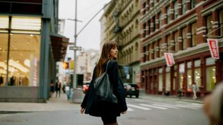 ダコタ・ジョンソン×クリス・エヴァンス×ペドロ・パスカルが三角関係に？『マテリアリスト 結婚の条件』2026年初夏日本公開