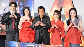 藤岡弘、舞台出演の息子・真威人に手作りステーキ重 応援の置き手紙も明かされ照れ笑い