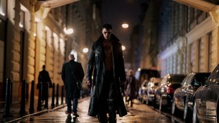 ビル・スカルスガルド主演『ザ・クロウ』日本版予告映像＆場面写真公開