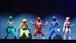 「ゴジュウジャーショー」第4弾にゴレンジャー参戦！火の山仮面マグマン将軍と激突