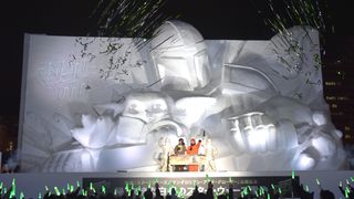 『スター・ウォーズ』さっぽろ雪まつりに帰還！中島裕翔、マンダロリアン＆グローグー大雪像に感激