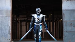 「超宇宙刑事ギャバン インフィニティ」刹那、ギャバンに蒸着した怜慈を問いただす【第2話あらすじ】