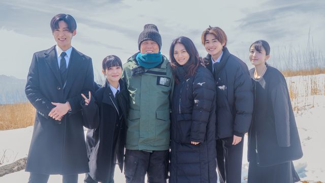 目黒蓮＆浜辺美波『ほどなく、お別れです』興収30億突破　温かな貴重メイキングカット公開