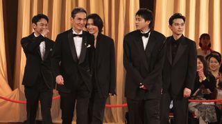 松村北斗、横浜流星、吉沢亮らスターずらり！レッドカーペットが黒に染まる