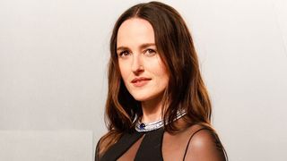 レナーテ・レインスヴェ、透けてるドレスで注目の的