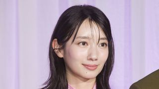 波瑠、ジブリ『魔女の宅急便』の大ファン　「大人になってから泣いた」