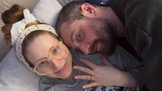 『ハリー・ポッター』女優が婚約！出会いから12年、子供4人誕生後に