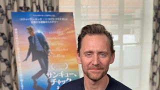 トム・ヒドルストンのダンスに喜びが弾ける！『サンキュー、チャック』スペシャル映像＆インタビュー公開