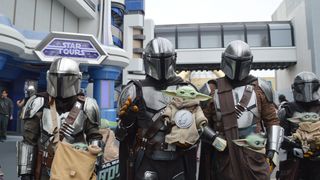 「スター・ツアーズ」特別バージョン本日スタート！マンダロリアン＆グローグー必ず登場、SWファン70名が祝福