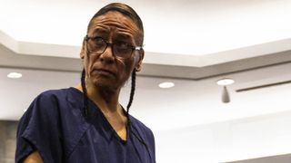 『ダンス・ウィズ・ウルブズ』出演俳優、少女らへの性的暴行で終身刑