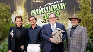 『スター・ウォーズ』新作、主演ペドロ・パスカル＆ジョン・ファヴロー監督の来日決定！ワールドプレミアも大盛況