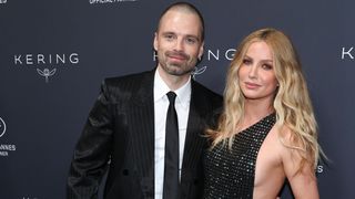 『アベンジャーズ』セバスチャン・スタン、妊娠中の恋人とカンヌに！ぽっこりおなかで幸せいっぱい
