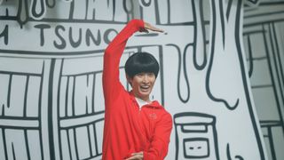 実写『おそ松さん』2弾にSnow Man向井康二出演！旧・おそ松役、かつらはニューバージョン