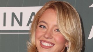 シドニー・スウィーニー、恋人のために豪華誕生日パーティーを開催