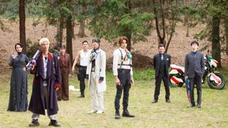 映画『仮面ライダーゼッツ』CODEのエージェント全員集結、立ち位置決めで1時間以上！上堀内佳寿也監督が明かす裏側